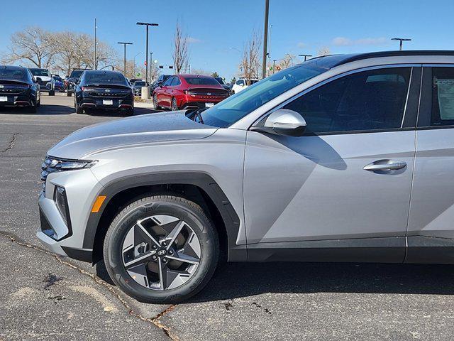 new 2025 Hyundai Tucson Hybrid car, priced at $39,247