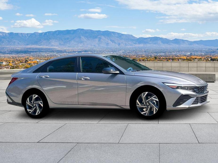 new 2025 Hyundai Elantra car, priced at $25,512