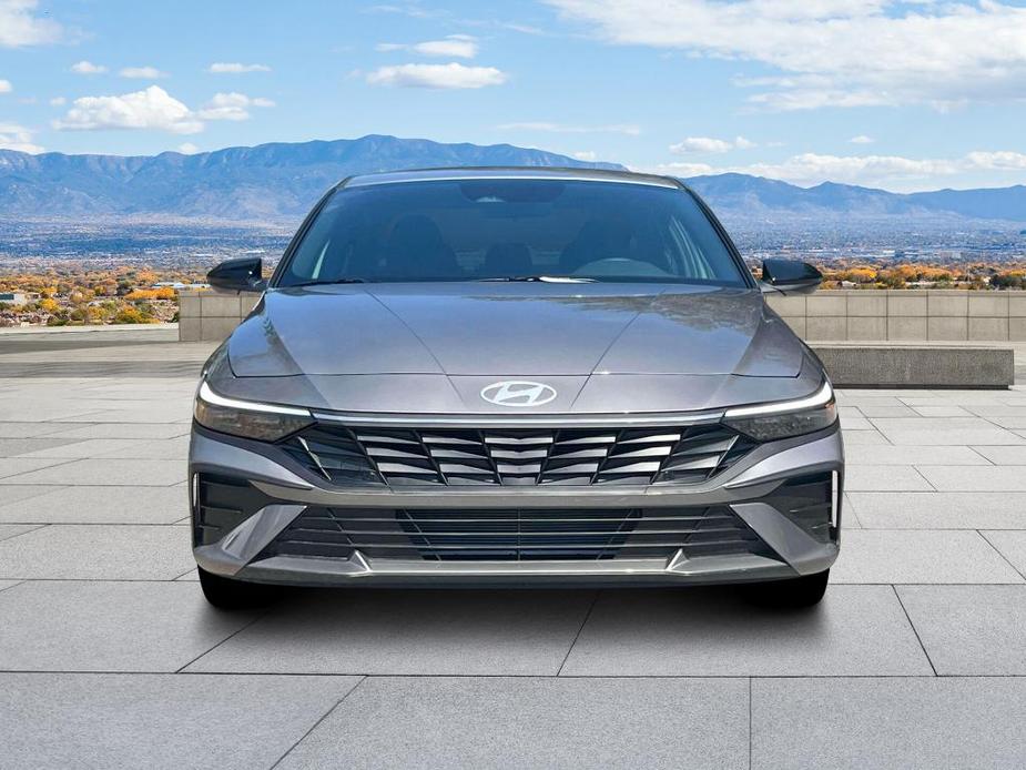 new 2025 Hyundai Elantra car, priced at $25,512