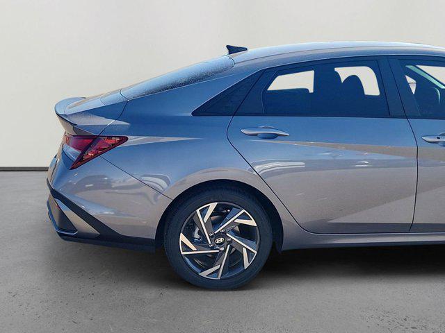 new 2025 Hyundai Elantra car, priced at $25,512