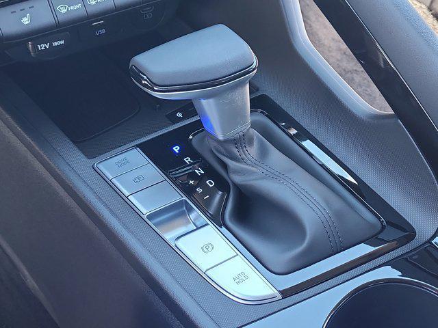 new 2025 Hyundai Elantra car, priced at $27,379