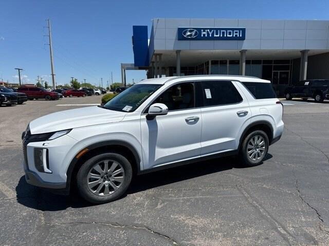 used 2024 Hyundai Palisade car, priced at $39,855