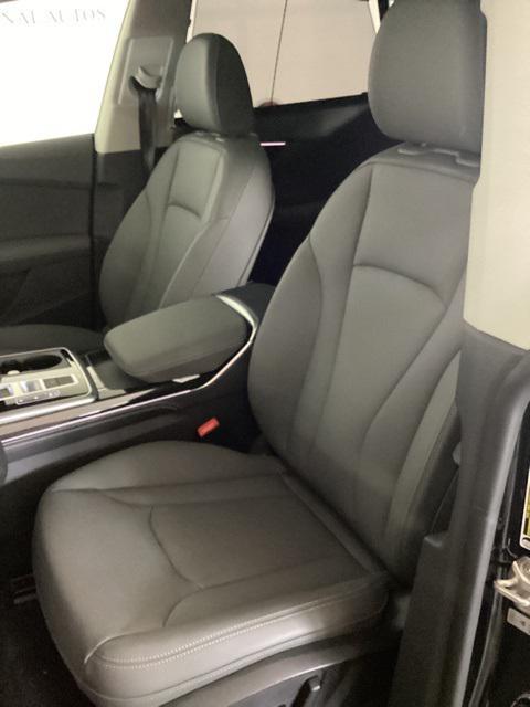 new 2025 Audi Q8 car, priced at $82,459
