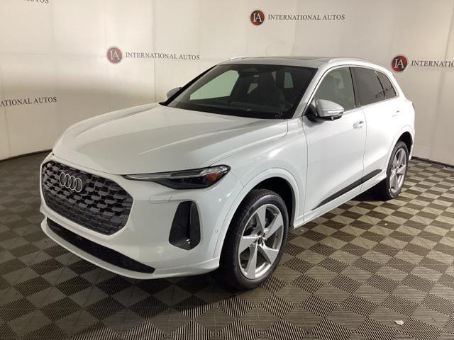 new 2025 Audi Q5 car, priced at $58,526