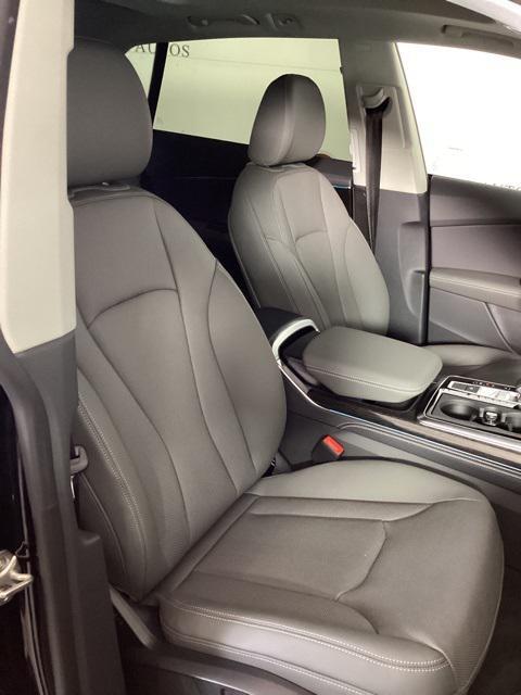 new 2025 Audi Q8 car, priced at $83,660