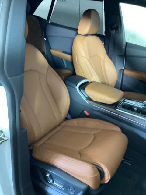 new 2025 Audi Q8 car, priced at $88,195