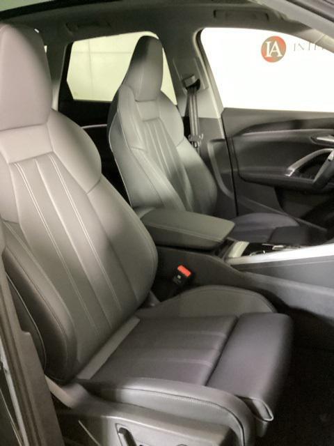 new 2025 Audi Q5 car, priced at $61,300
