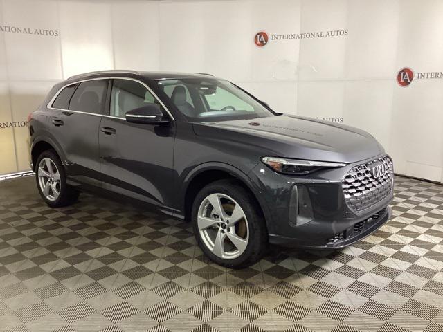 new 2025 Audi Q5 car, priced at $61,300