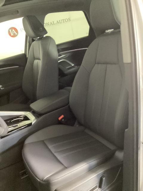 new 2025 Audi Q5 car, priced at $61,000