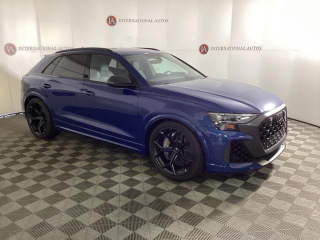 new 2025 Audi RS Q8 car, priced at $157,385