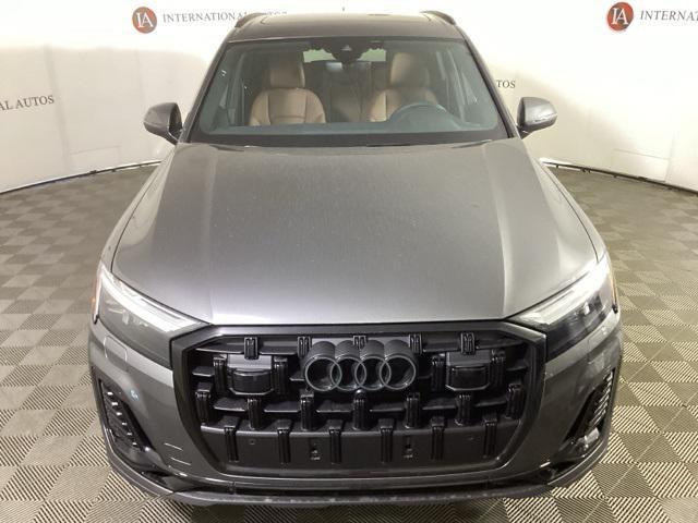 new 2025 Audi Q7 car, priced at $74,645