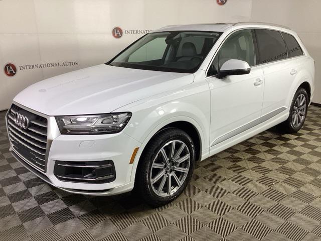 used 2018 Audi Q7 car, priced at $26,500