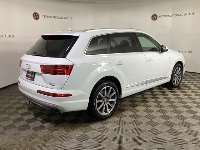 used 2018 Audi Q7 car, priced at $26,500