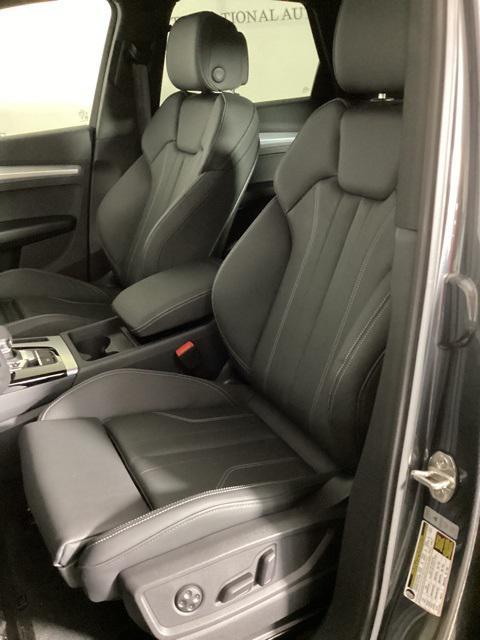 new 2025 Audi Q5 car, priced at $51,333