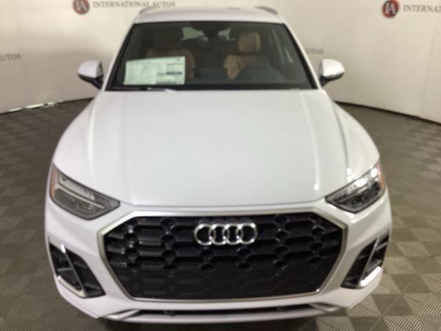 new 2024 Audi Q5 car, priced at $52,330