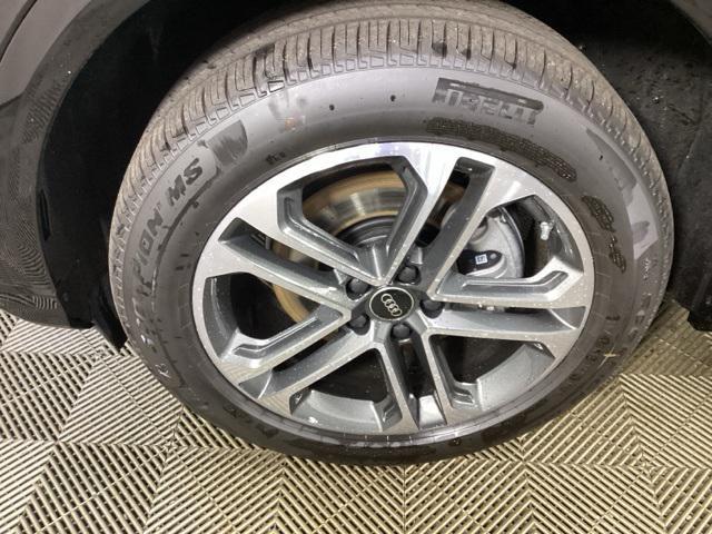 new 2025 Audi Q5 car, priced at $58,190