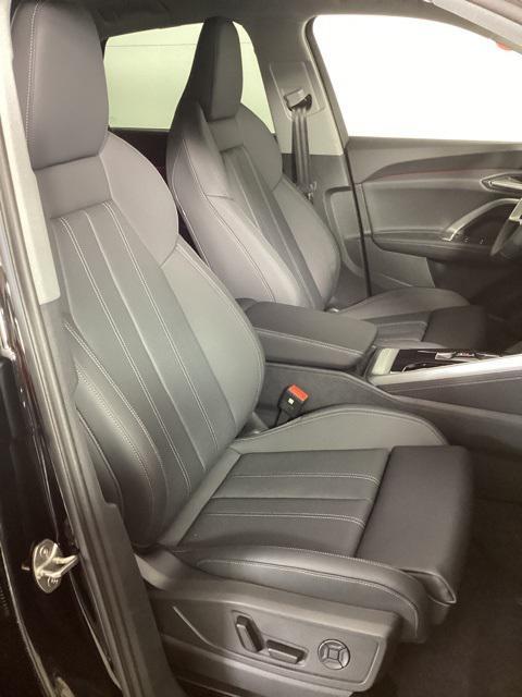 new 2025 Audi Q5 car, priced at $58,190