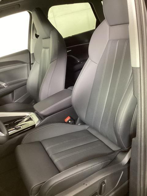 new 2025 Audi Q5 car, priced at $58,190