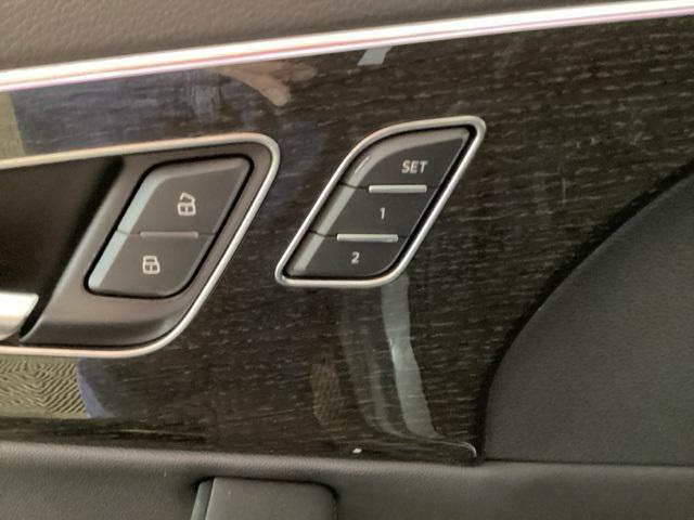 new 2025 Audi Q7 car, priced at $75,395