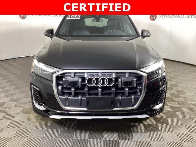 used 2025 Audi Q7 car, priced at $60,900