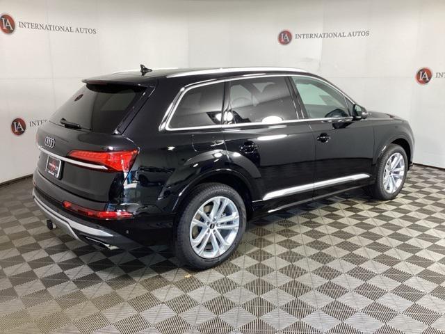 used 2025 Audi Q7 car, priced at $68,900