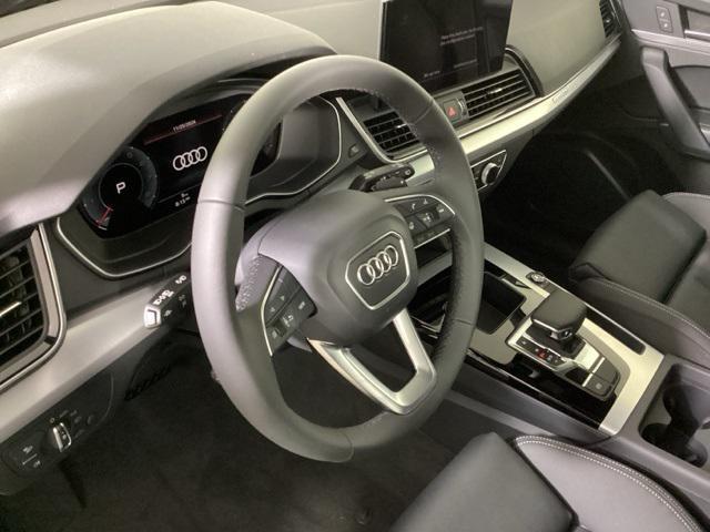 new 2025 Audi Q5 car, priced at $53,300