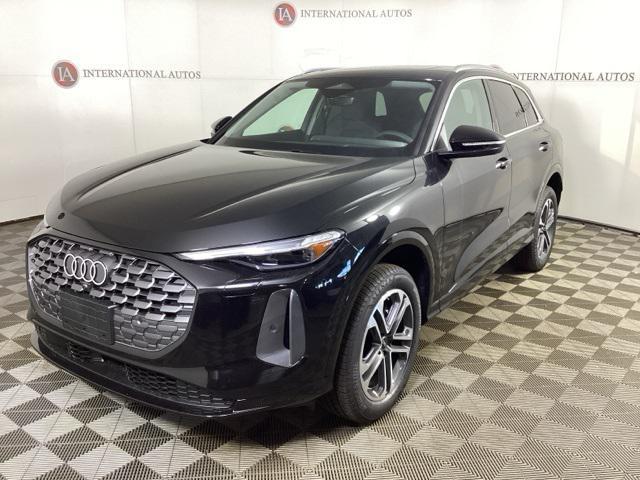 new 2025 Audi Q5 car, priced at $57,686