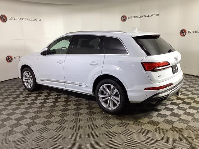 used 2025 Audi Q7 car, priced at $69,999