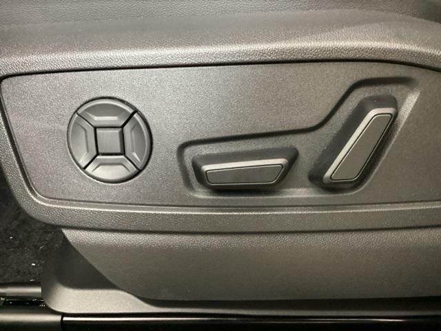 new 2025 Audi Q5 Sportback car, priced at $61,325