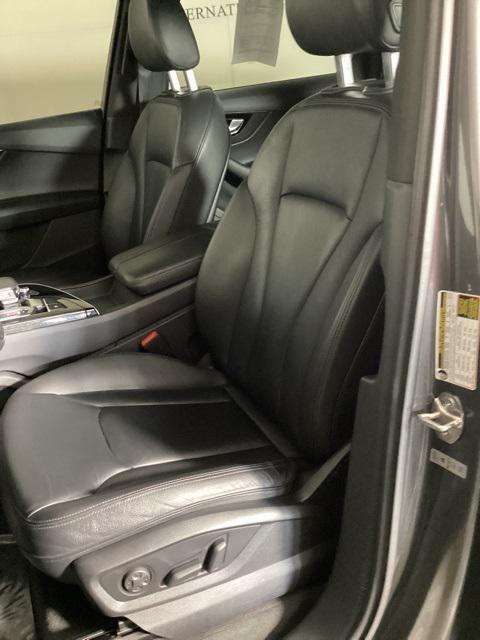 used 2019 Audi Q7 car, priced at $25,500