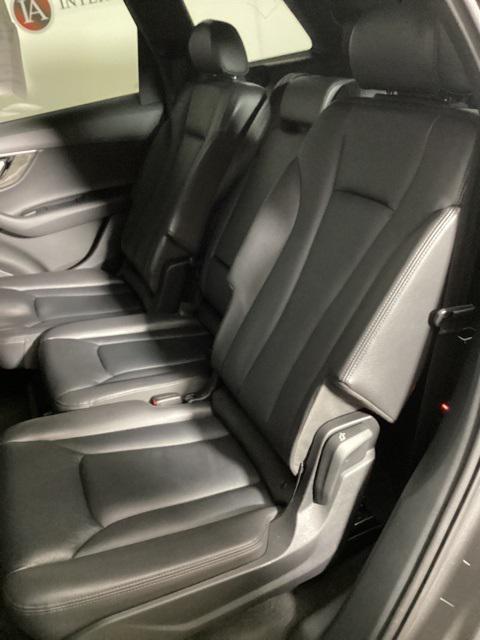 used 2019 Audi Q7 car, priced at $25,500