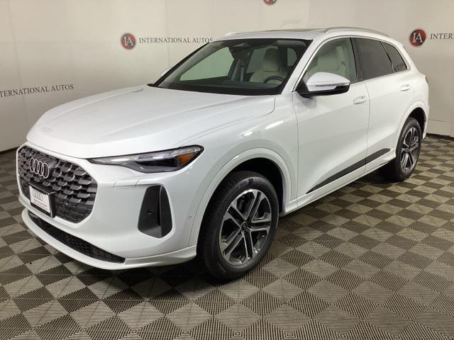 new 2025 Audi Q5 car, priced at $57,686