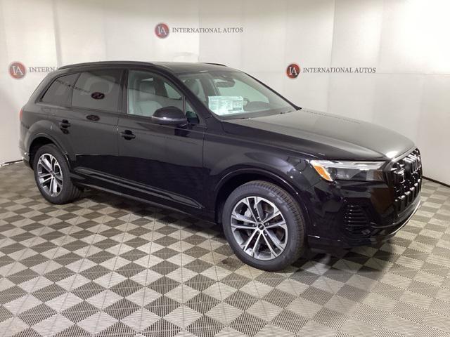 new 2025 Audi Q7 car, priced at $66,345