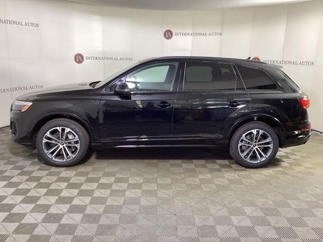 new 2025 Audi Q7 car, priced at $66,345