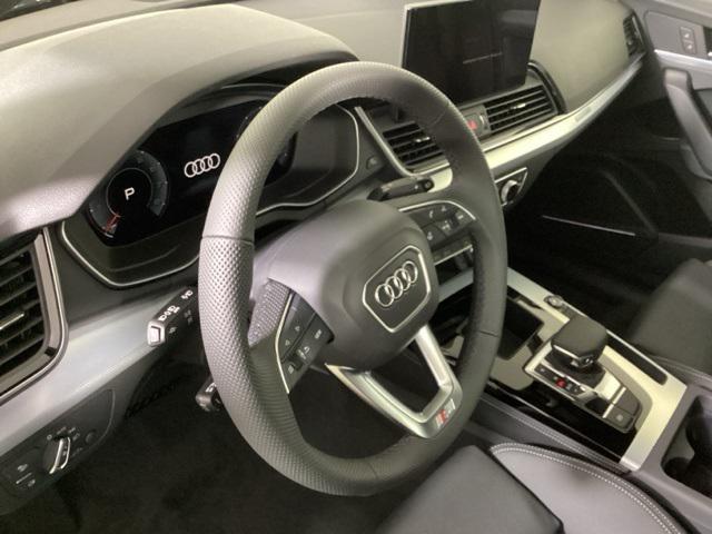 new 2025 Audi Q5 car, priced at $58,775