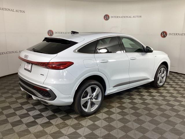 new 2025 Audi Q5 car, priced at $60,732