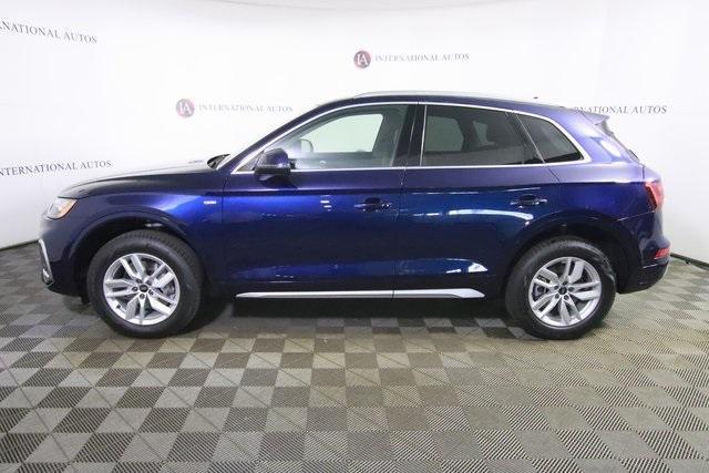 new 2024 Audi Q5 car, priced at $52,975