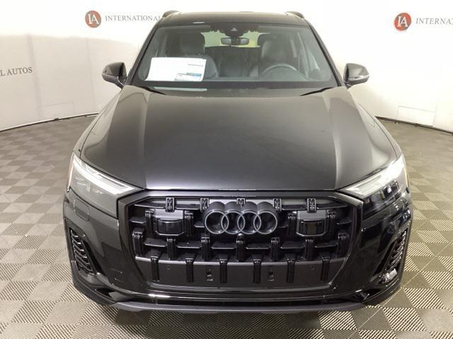 new 2025 Audi Q7 car, priced at $77,750