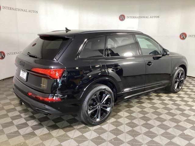 new 2025 Audi Q7 car, priced at $77,750