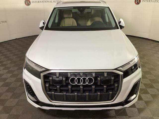 new 2025 Audi Q7 car, priced at $69,250