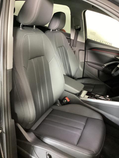 new 2025 Audi Q5 car, priced at $60,440