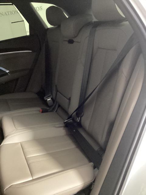 new 2025 Audi Q5 car, priced at $60,975