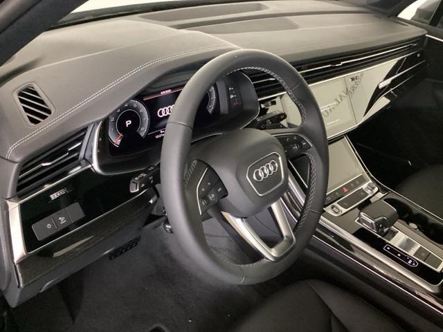 new 2025 Audi Q7 car, priced at $66,690