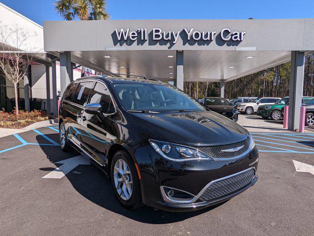 used 2020 Chrysler Pacifica car, priced at $13,850