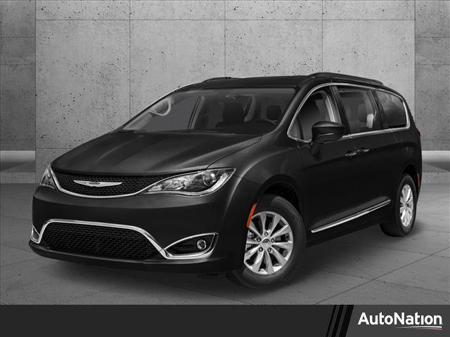 used 2020 Chrysler Pacifica car, priced at $13,850