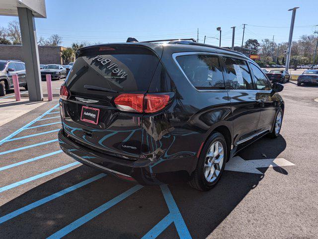 used 2020 Chrysler Pacifica car, priced at $13,850