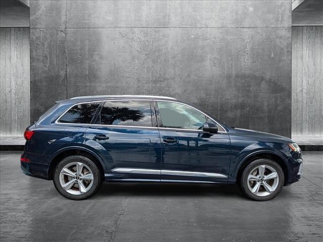 used 2024 Audi Q7 car, priced at $44,850
