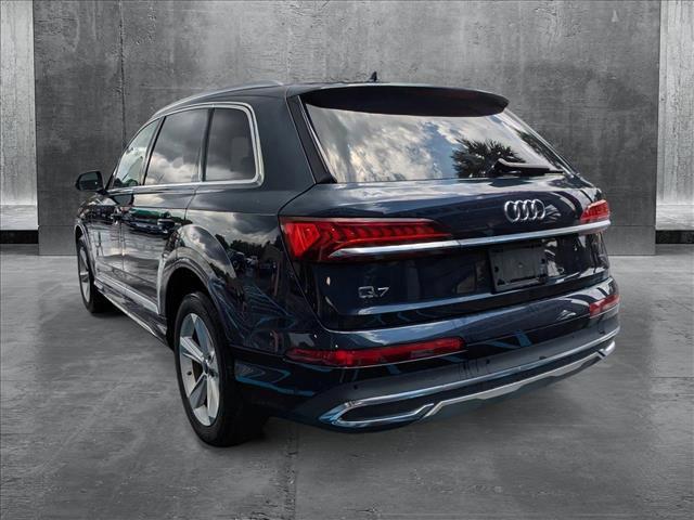 used 2024 Audi Q7 car, priced at $44,850