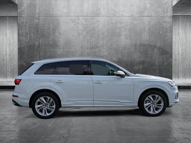 used 2021 Audi Q7 car, priced at $32,551