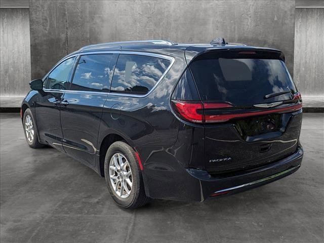 used 2021 Chrysler Pacifica car, priced at $23,197